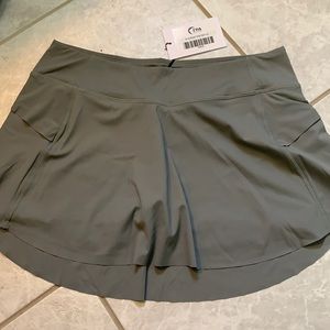 NWT Zyia Gray Grand Slam Skirt